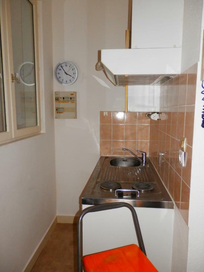 Couette & Cafe Roxane Apartment Бержерак Екстериор снимка